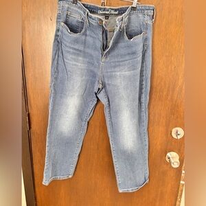 Universal Thread High Rise Straight fit Cropped jeans